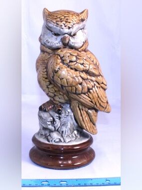 Byron Molds Vintage ceramic Great Horned Owl figurine - hand-painted